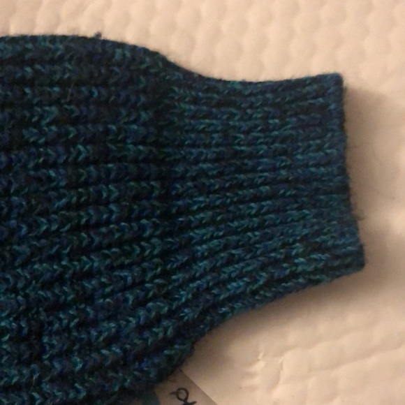 Vintage Wool Knit Sweater! - Picture 3 of 5